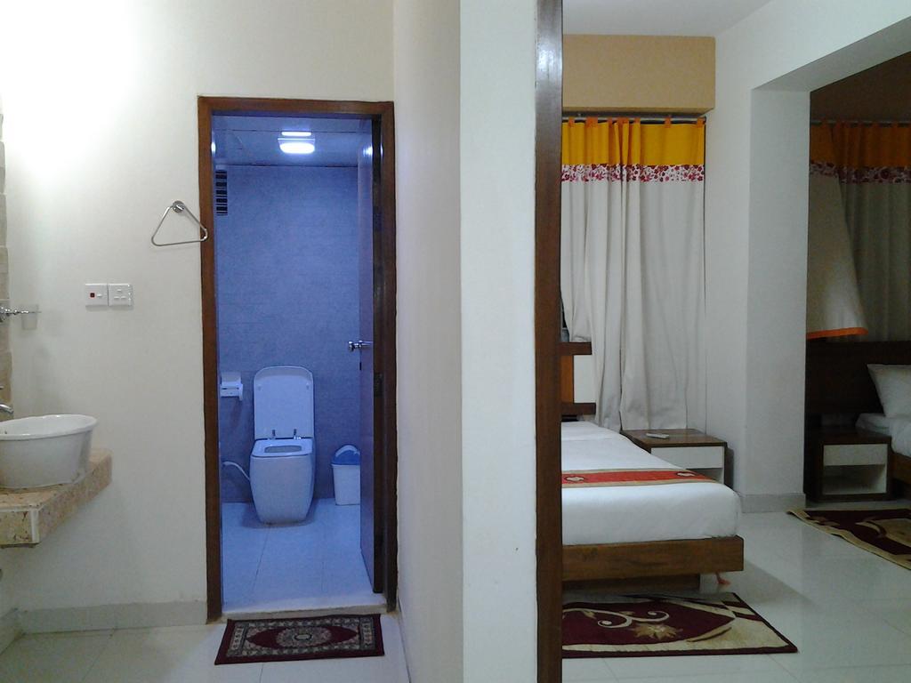 Naas Serviced Apartments Dhaka Zewnętrze zdjęcie